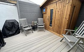 Central Margate House With Sauna & Private Garden